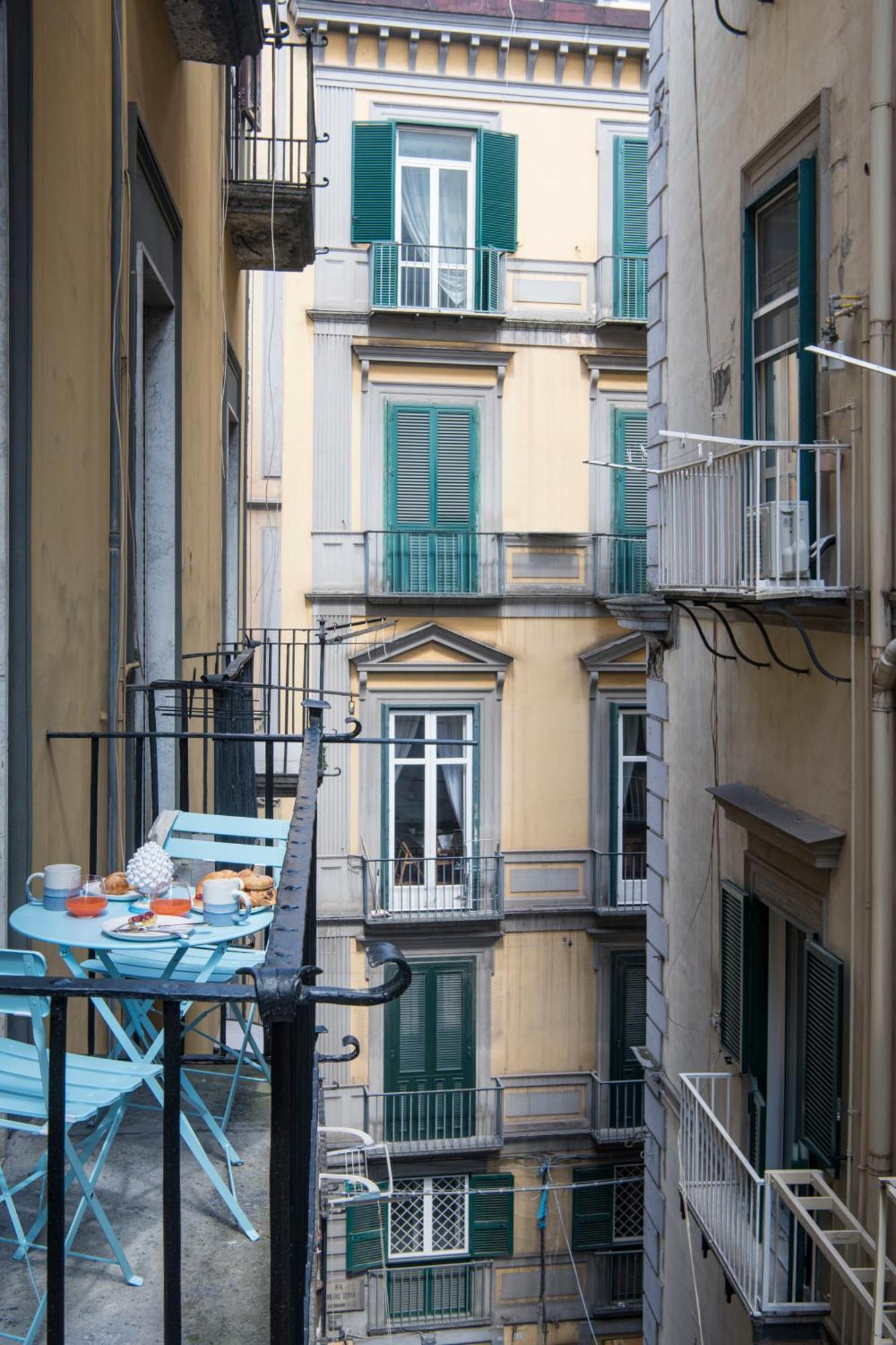La Casa Di Nelly Boutique Apartment Napoli Bagian luar foto